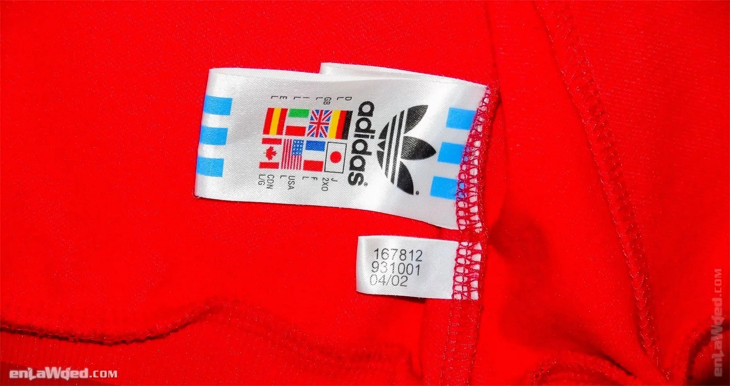 Adidas tag of the CCCP 1982 jacket, with the month and year of fabrication: 04/2002