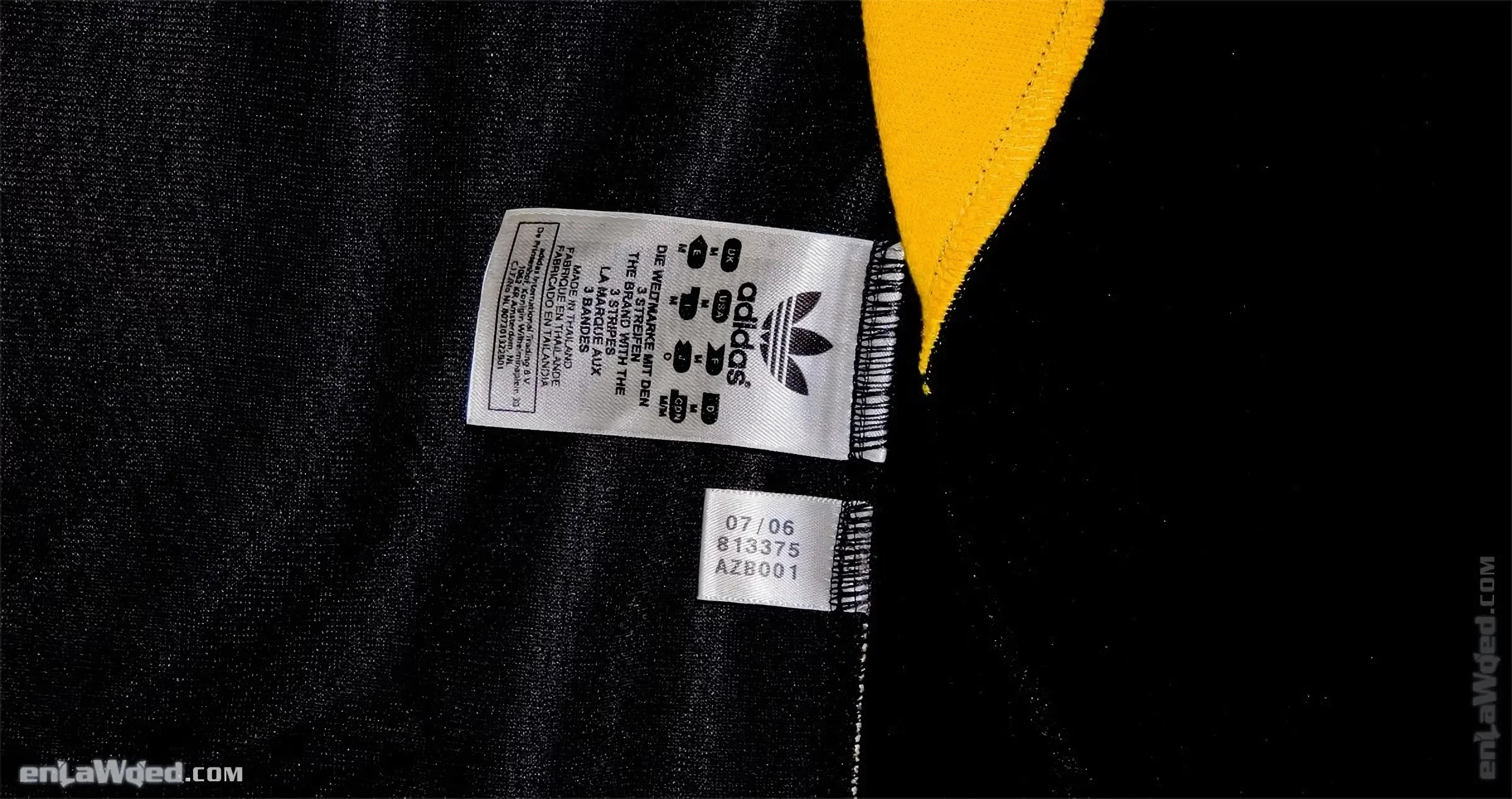 Adidas tag of the Kingston Jamaica jacket, with the month and year of fabrication: 07/2006