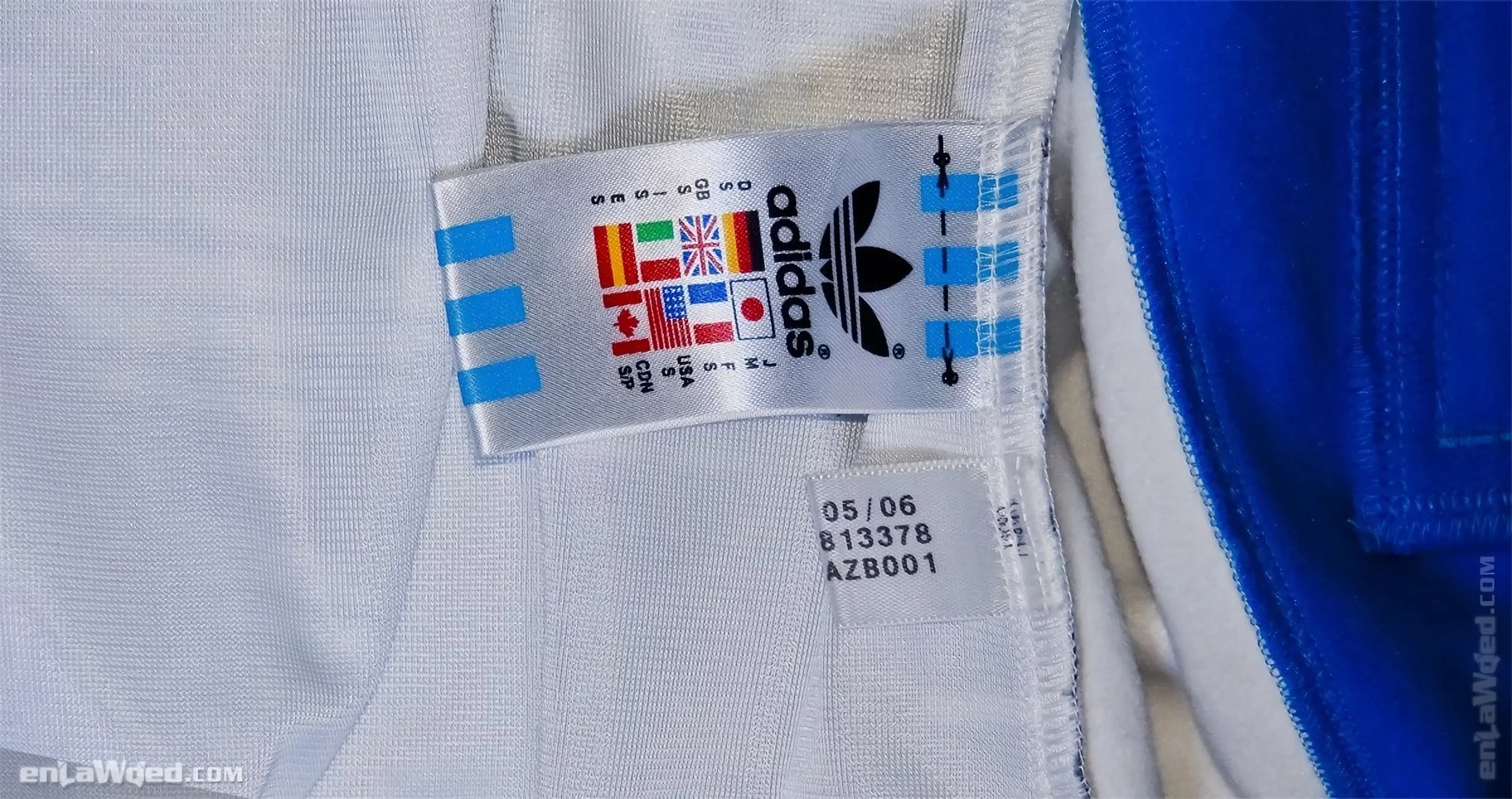 Adidas tag of the Los Angeles jacket, with the month and year of fabrication: 05/2006